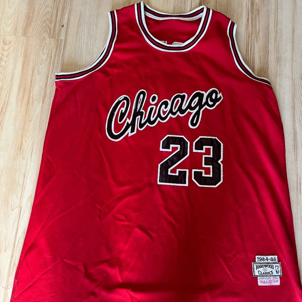 Michael Jordan Chicago Bulls1984-85 Jersey